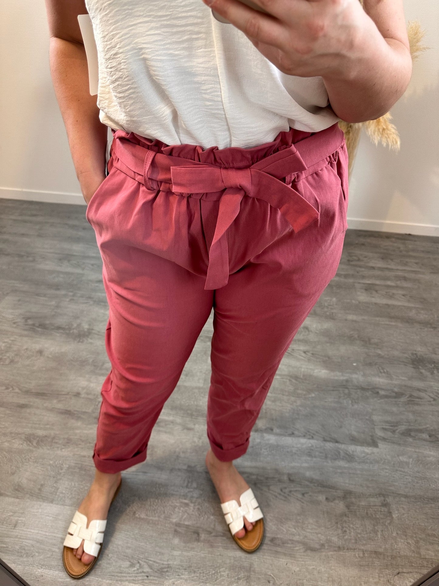 Pantalon carotte ceinturé