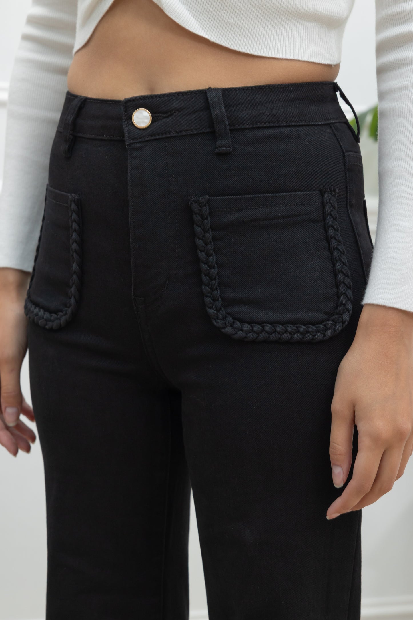 Jeans femme noir coupe droite – Poches tressées – Tailles XS à XL