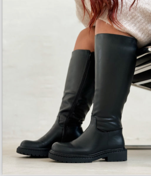 Botte mollets larges CATERINA